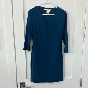 Diane Von furstenberg DVF Elegant Teal / Blue V-Neck Dress size 2, excellent